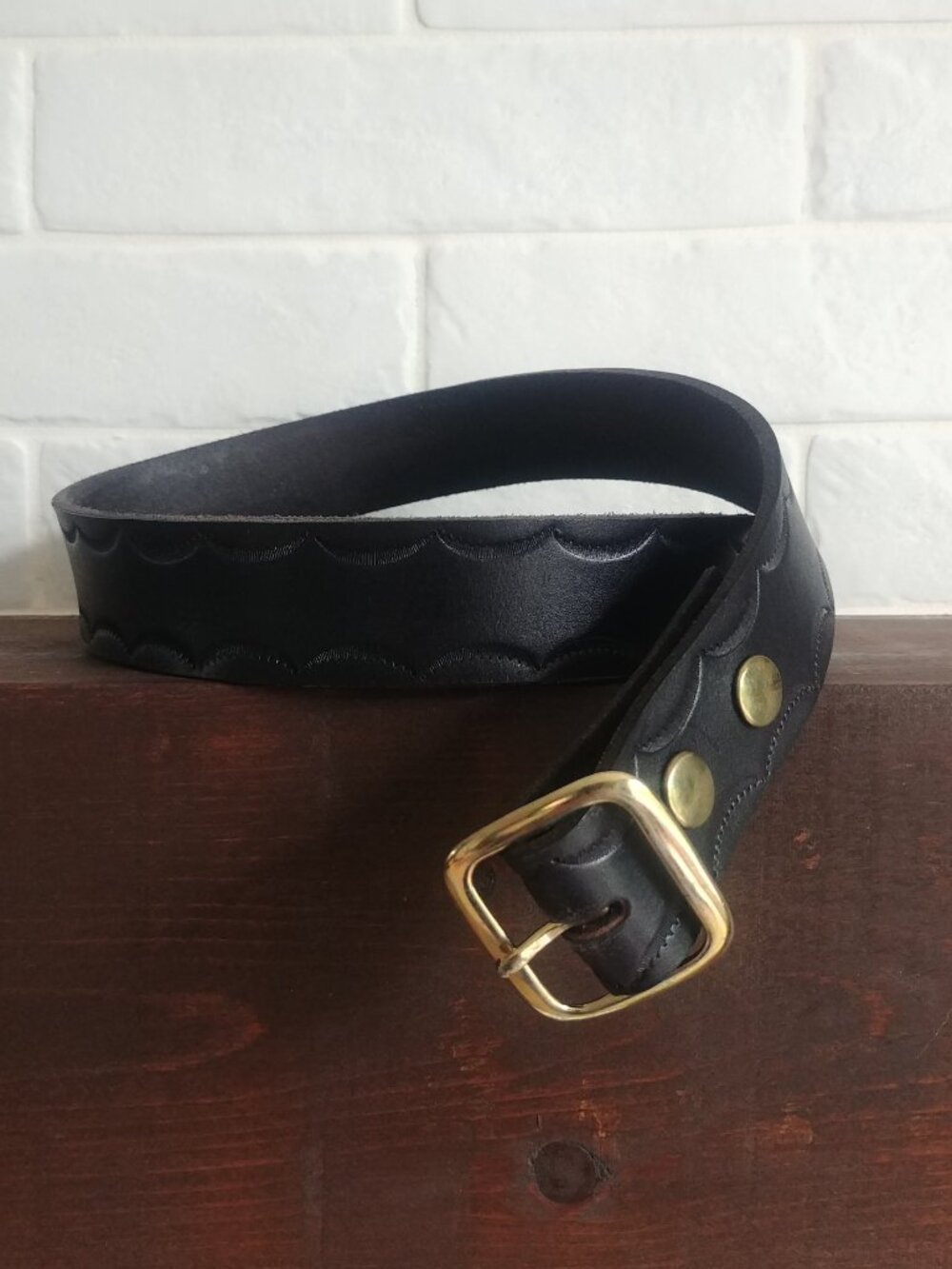 Vintage black leather belt with gold buckle